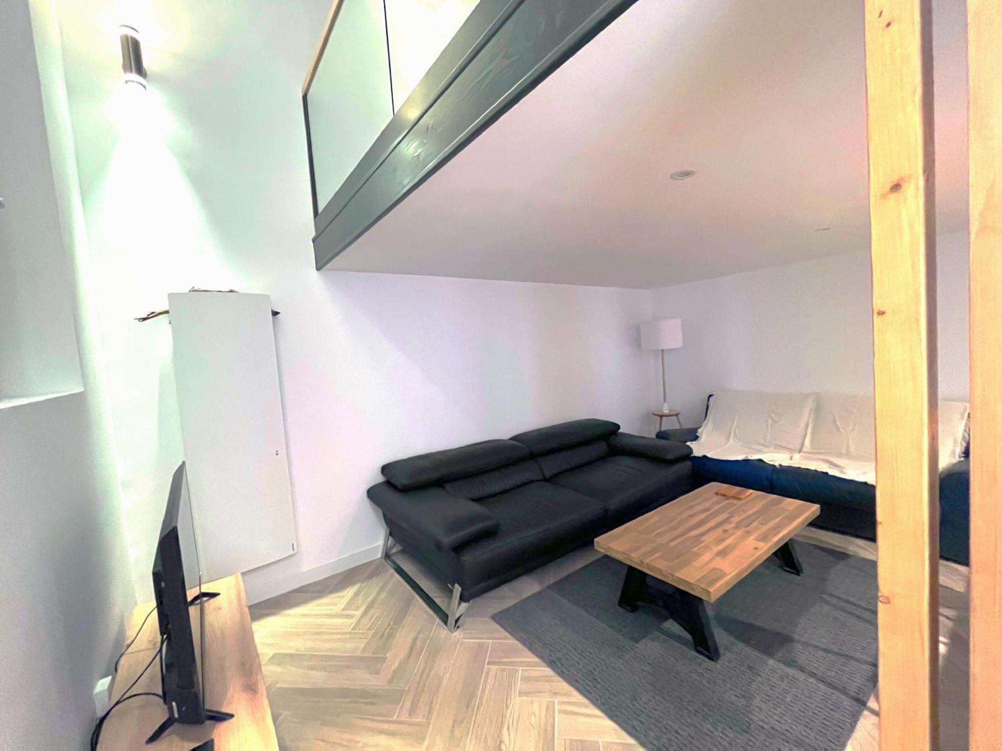 T3 Calme Et Cosy, Idealement Situe Pres Du Chateau Et De La Gare, Dans Un Cadre Paisible Rambouillet Exterior photo